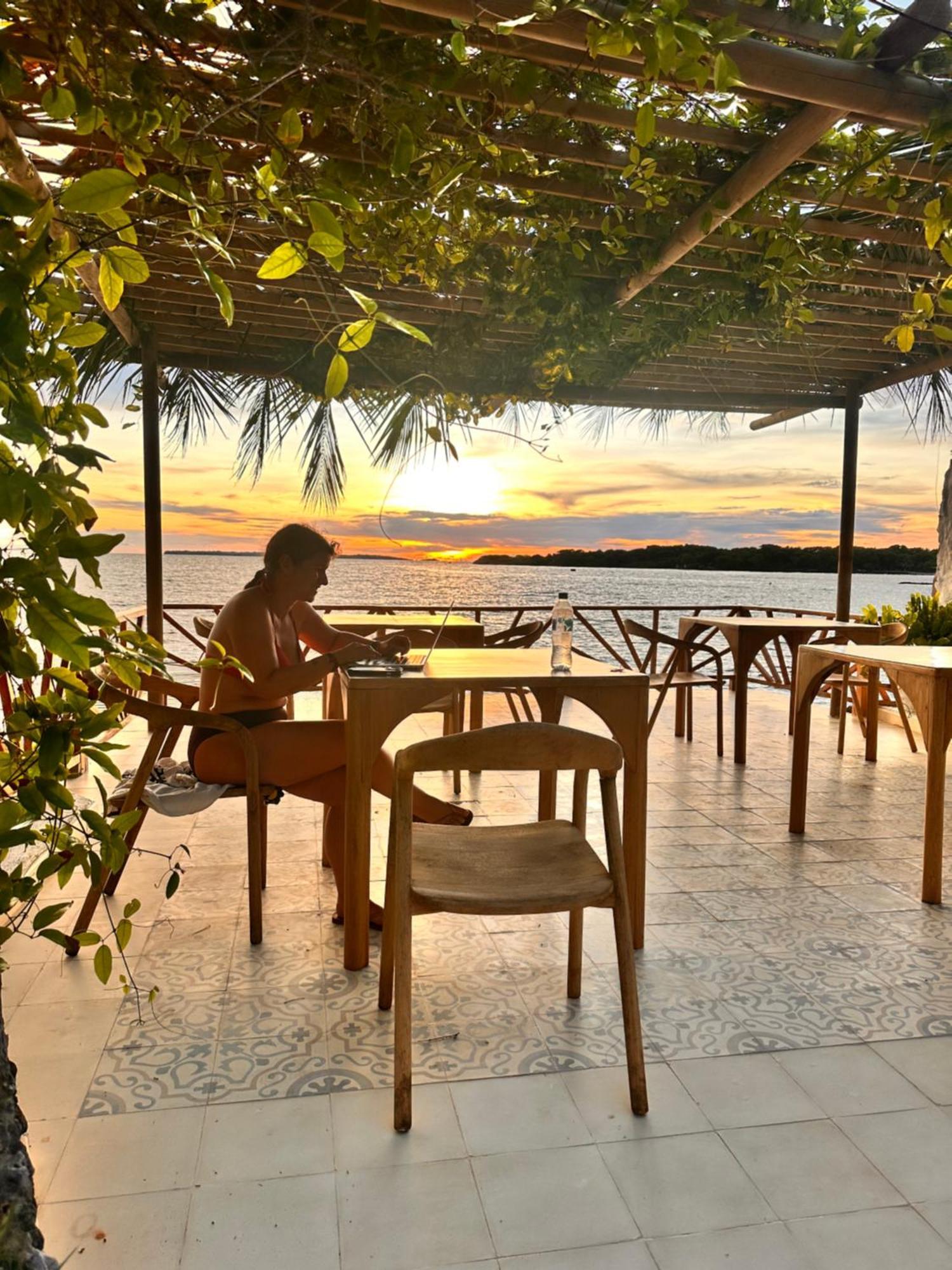 Orika Del Mar Hotel Isla Grande  Exterior foto